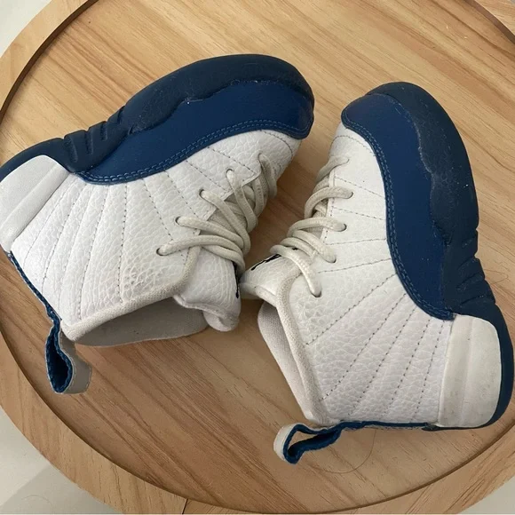 Jordan 12 Retro - Baby Sneakers 
French Blue (2016) - Picture 12 of 14